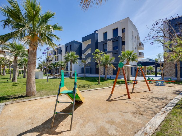 Apartment for Sale in Orihuela Costa, Alicante 28