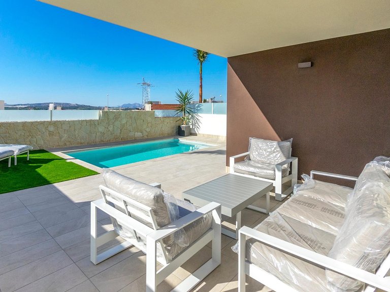 Villa for Sale in Rojales, Alicante 5