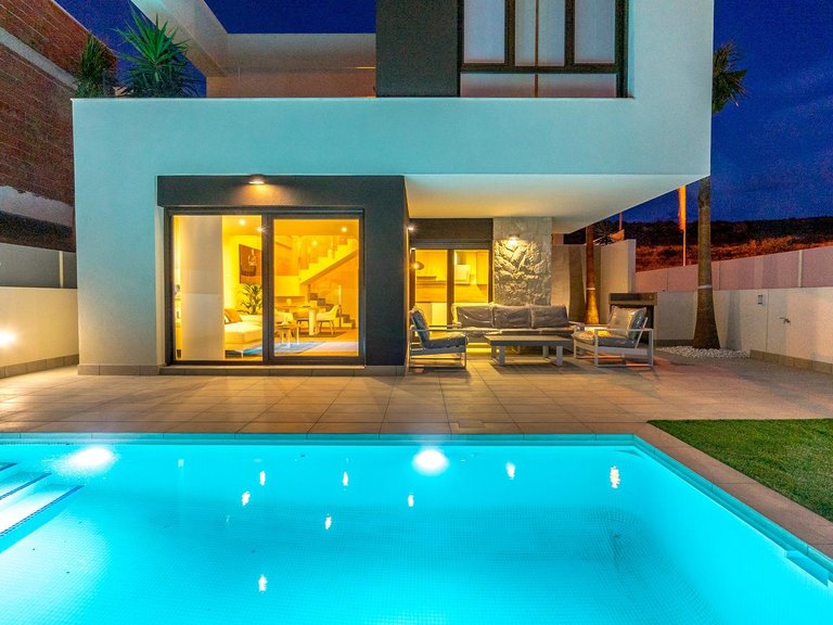 Villa for Sale in Rojales, Alicante 27