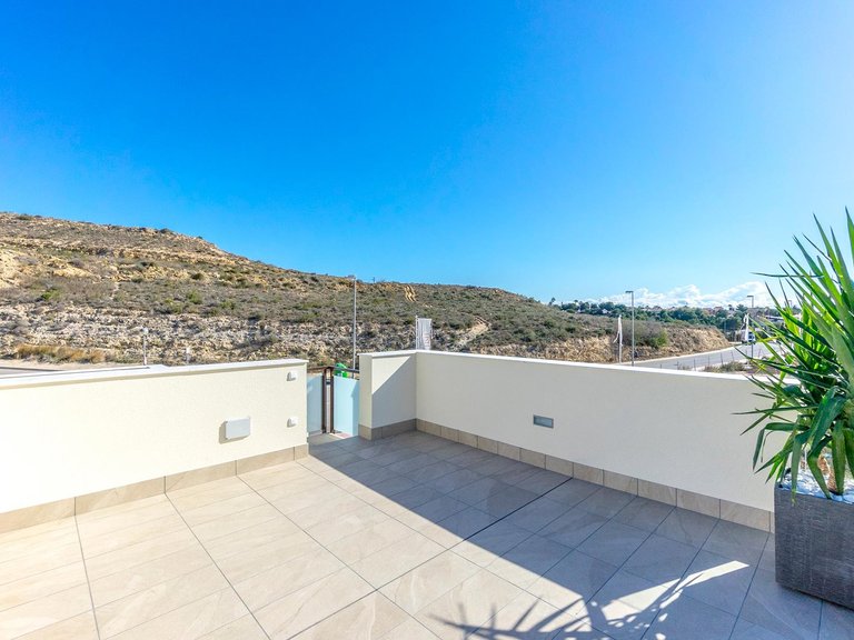 Villa for Sale in Rojales, Alicante 35