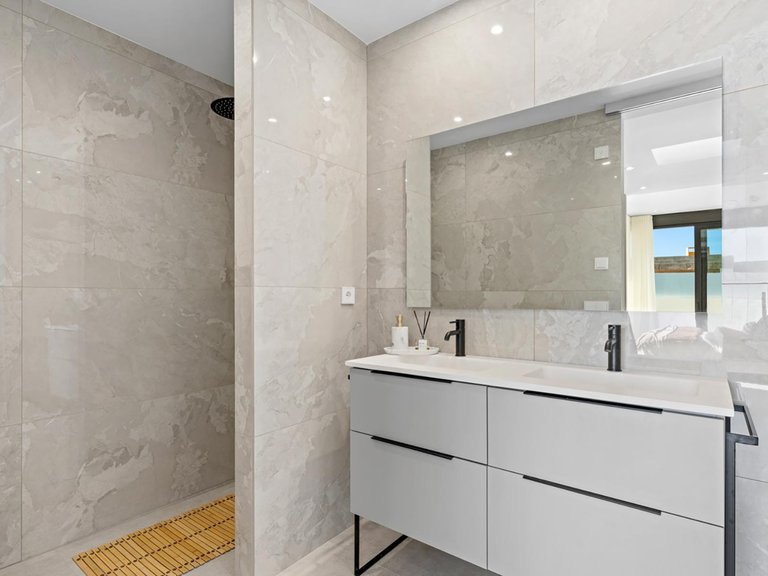 Villa for Sale in Polop de la Marina, Alicante 19