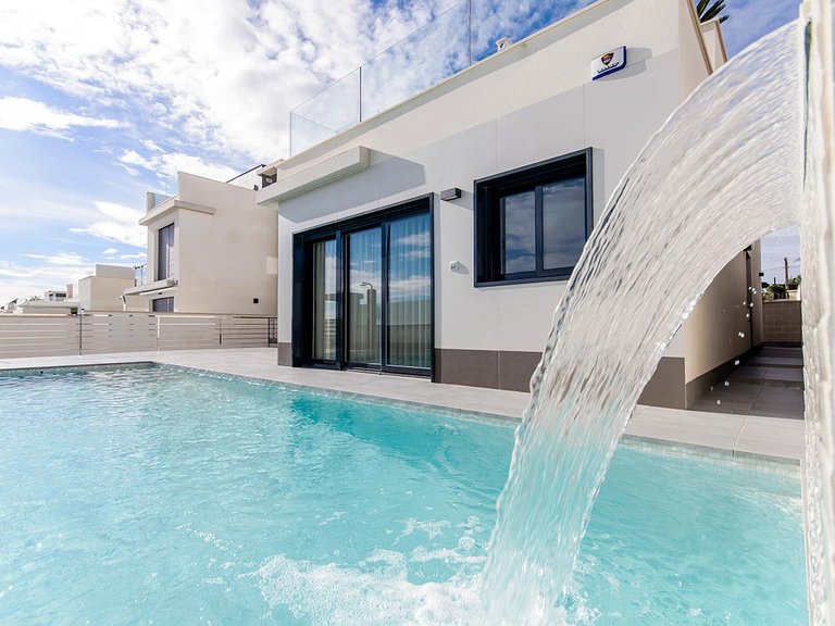 Villa for Sale in San Miguel de Salinas, Alicante 22