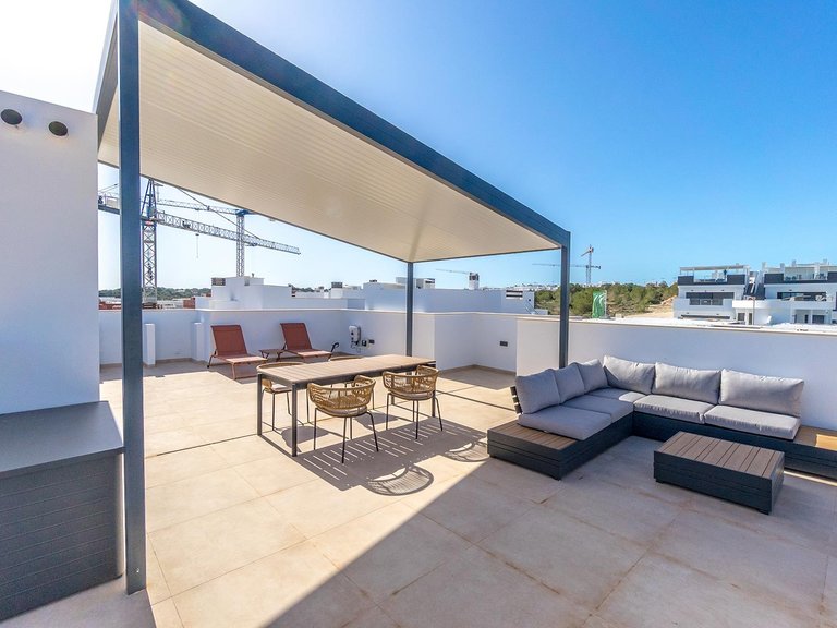 Villa for Sale in Torrevieja, Alicante 14