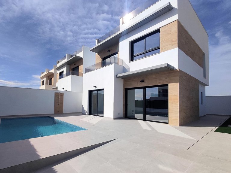 Villa for Sale in Benijofar, Alicante 7
