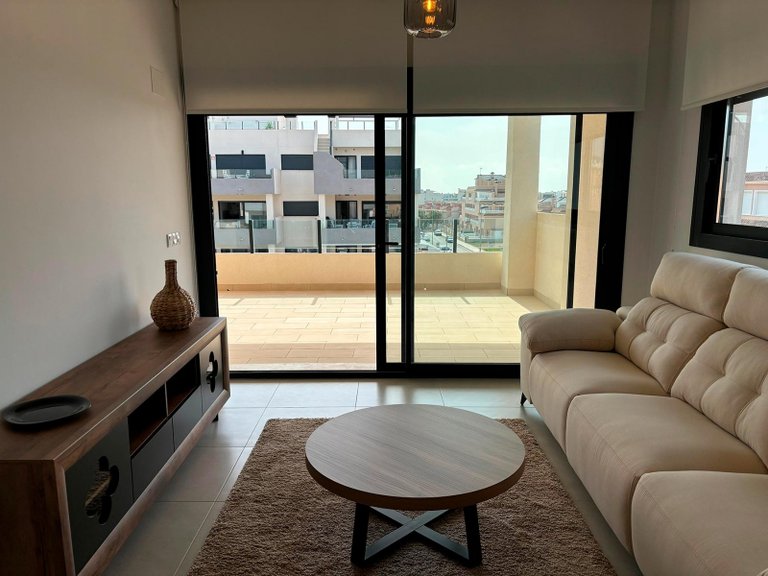 Apartment for Sale in San Miguel de Salinas, Alicante 7