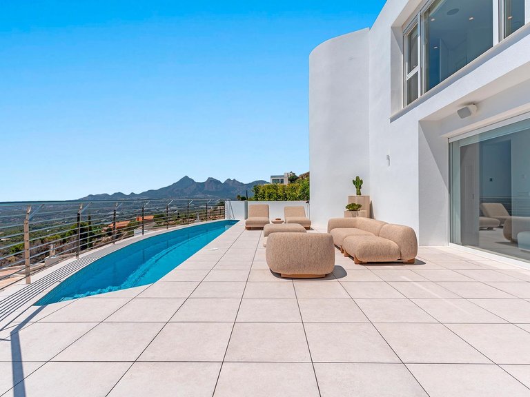 Villa for Sale in Altea, Alicante 2