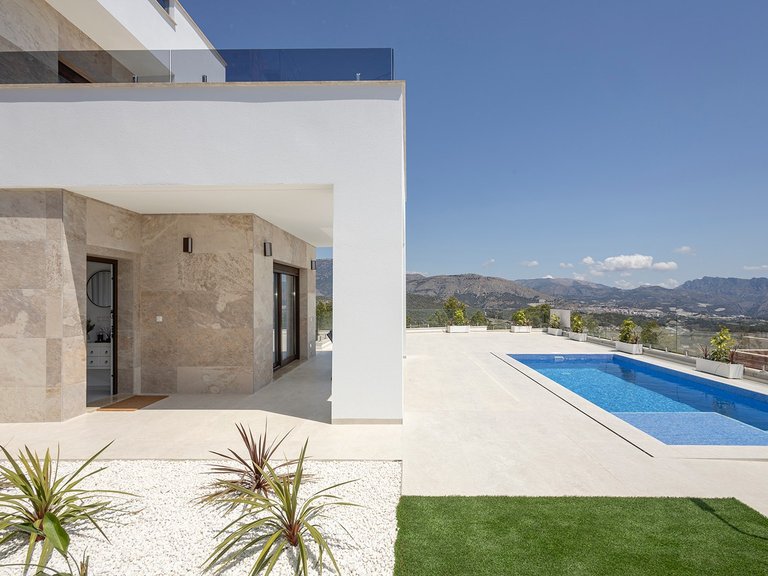Villa for Sale in Polop de la Marina, Alicante 2