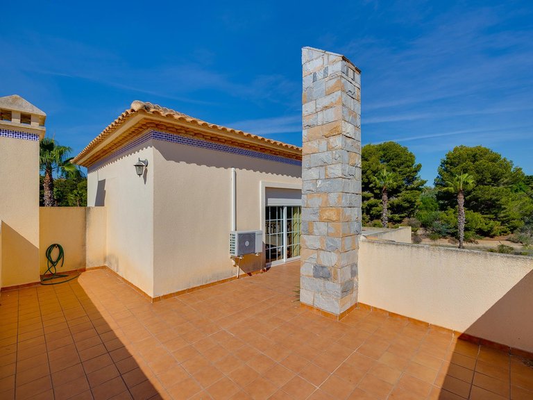 Villa for Sale in Costa Blanca Orihuela Costa, Alicante 17