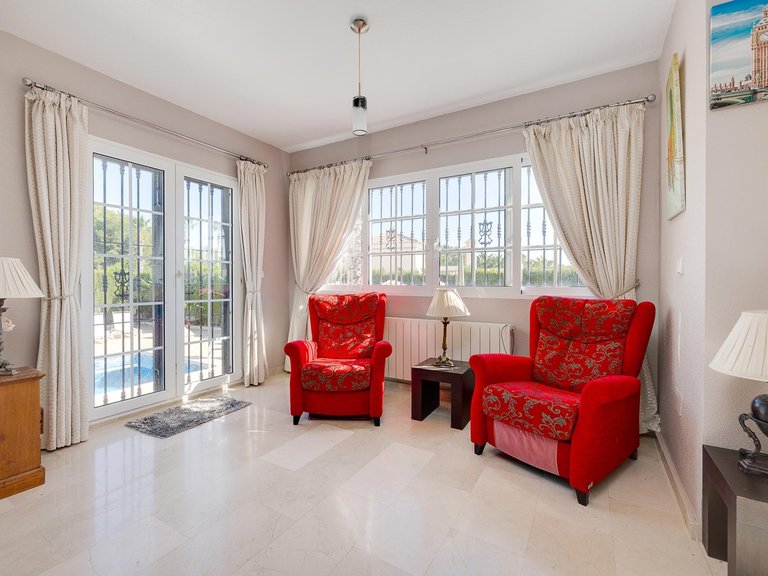 Villa for Sale in Costa Blanca Orihuela Costa, Alicante 11