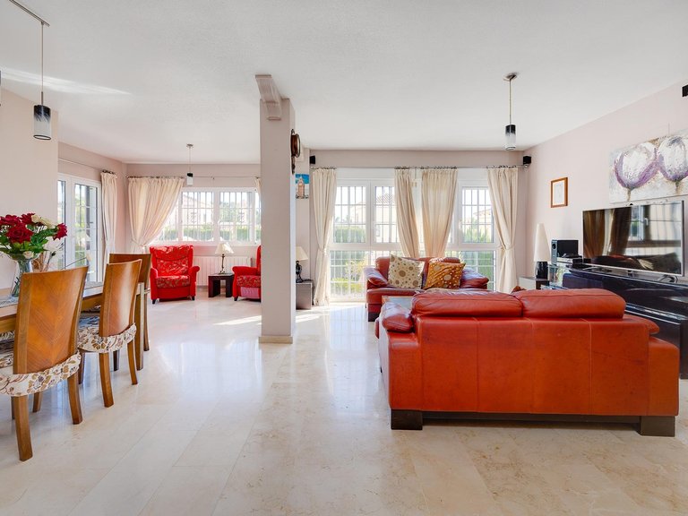 Villa for Sale in Costa Blanca Orihuela Costa, Alicante 8