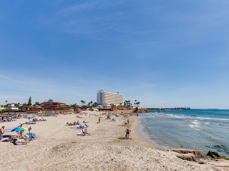 Villa for Sale in Orihuela Costa, Alicante 14