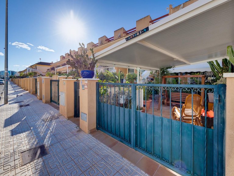 Villa for Sale in Orihuela Costa, Alicante 2