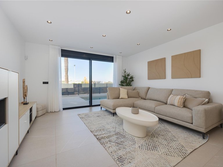 Villa for Sale in Torrevieja, Alicante 4