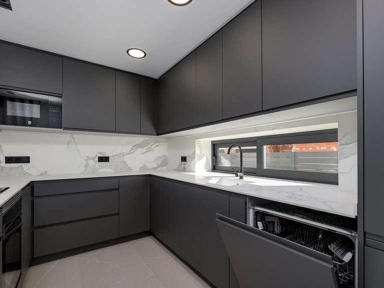 Villa for Sale in Torrevieja, Alicante 11