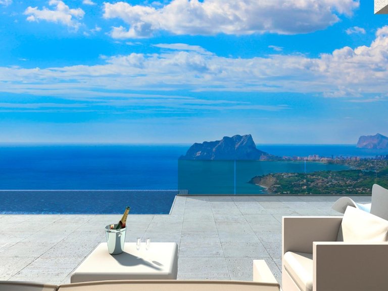 Villa for Sale in Benitatxell, Alicante 4