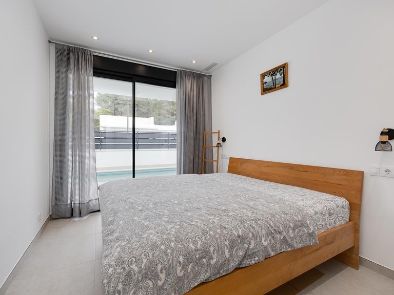 Villa for Sale in Pinar De Campoverde, Alicante 12