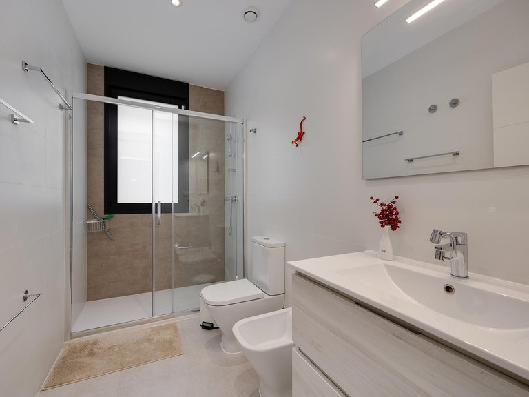 Villa for Sale in Pinar De Campoverde, Alicante 20