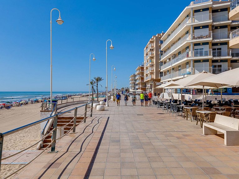 Apartment for Sale in Guardamar del Segura, Alicante 10