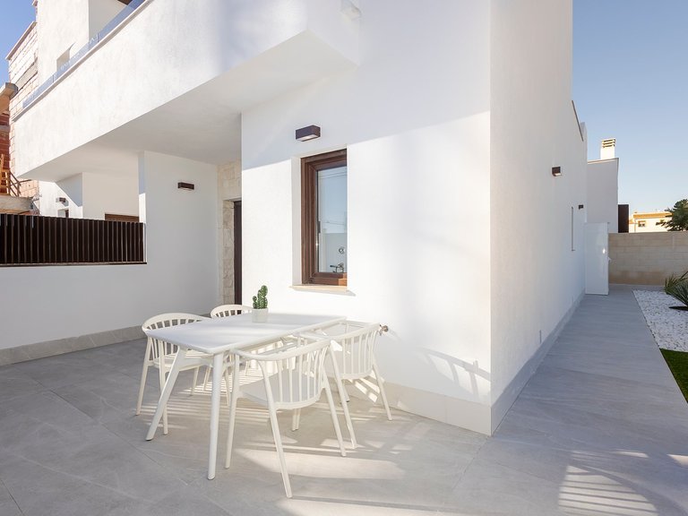 Villa for Sale in Los Montesinos, Alicante 4