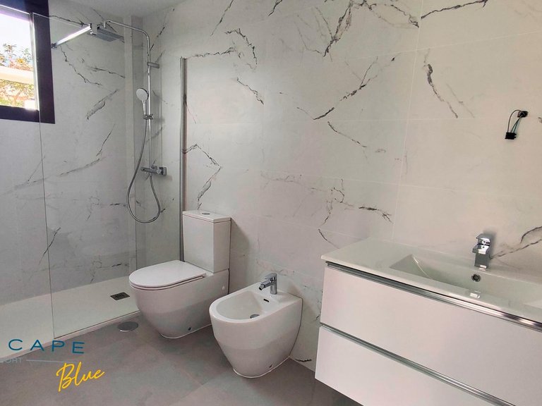 Villa for Sale in Finestrat, Alicante 11