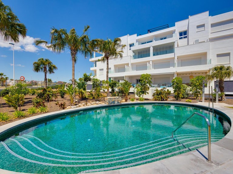 Penthouse for Sale in Orihuela Costa, Alicante 32