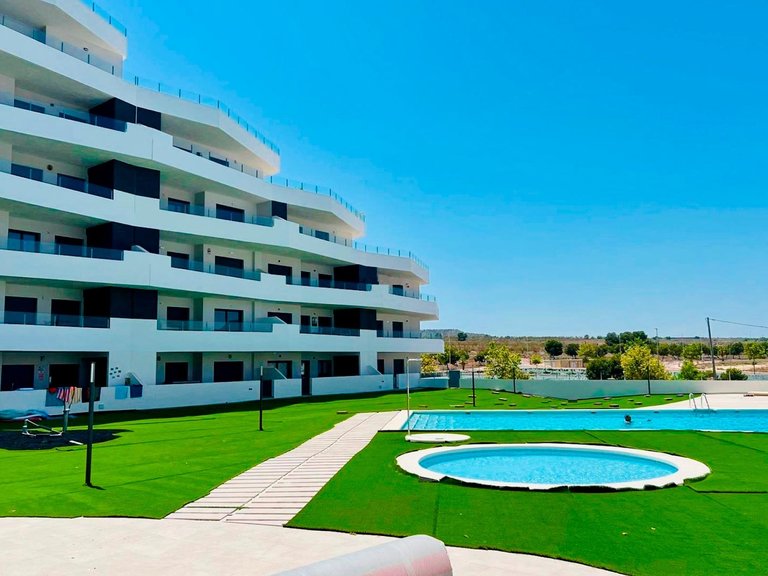 Apartment for Sale in San Miguel de Salinas, Alicante 3