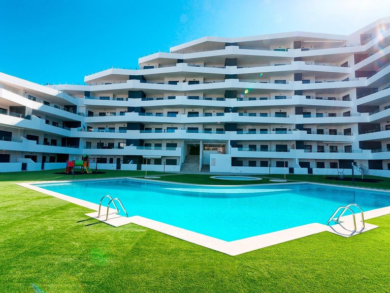 Apartment for Sale in San Miguel de Salinas, Alicante 2