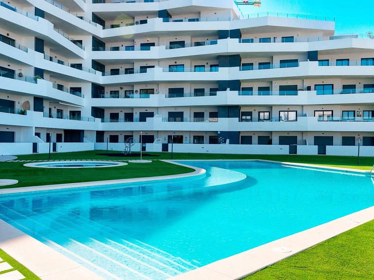 Apartment for Sale in San Miguel de Salinas, Alicante 5