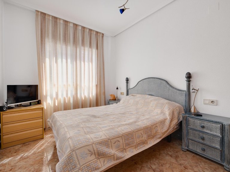 Apartment for Sale in Torrevieja, Alicante 13