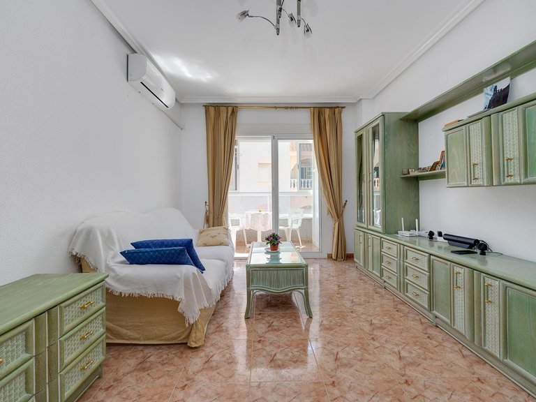 Apartment for Sale in Torrevieja, Alicante 10