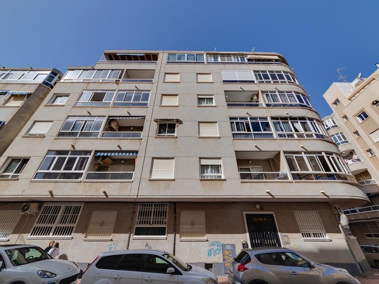 Apartment for Sale in Torrevieja, Alicante 3