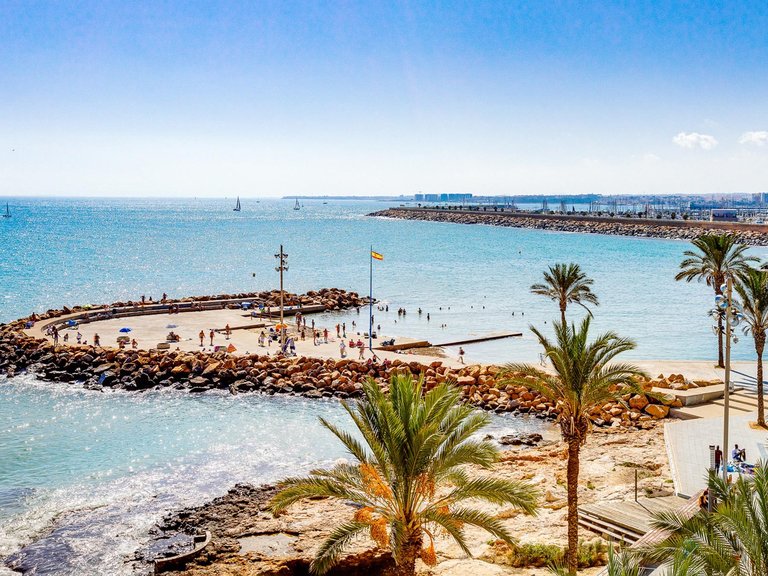 Apartment for Sale in Torrevieja, Alicante 26