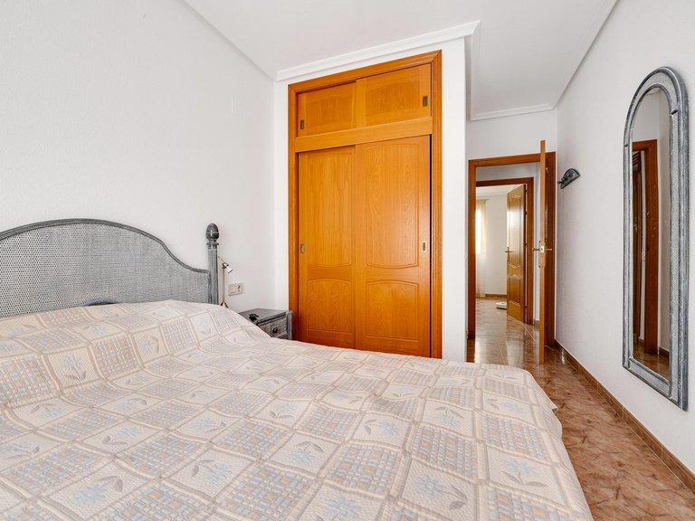 Apartment for Sale in Torrevieja, Alicante 15