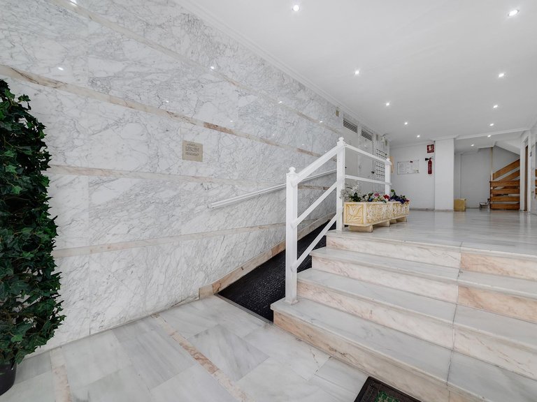 Apartment for Sale in Torrevieja, Alicante 23