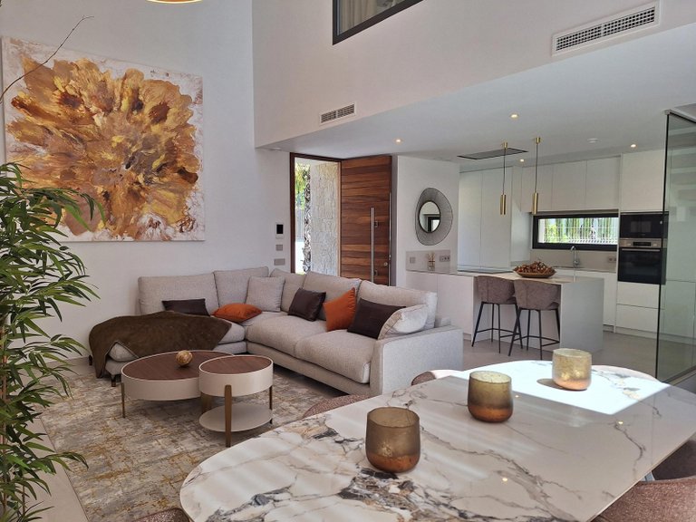 Villa for Sale in Finestrat, Alicante 3