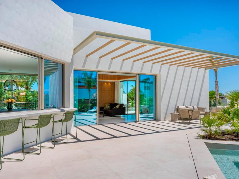 Villa for Sale in Orihuela Costa, Alicante 5
