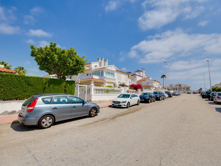 Apartment for Sale in Orihuela Costa, Alicante 42