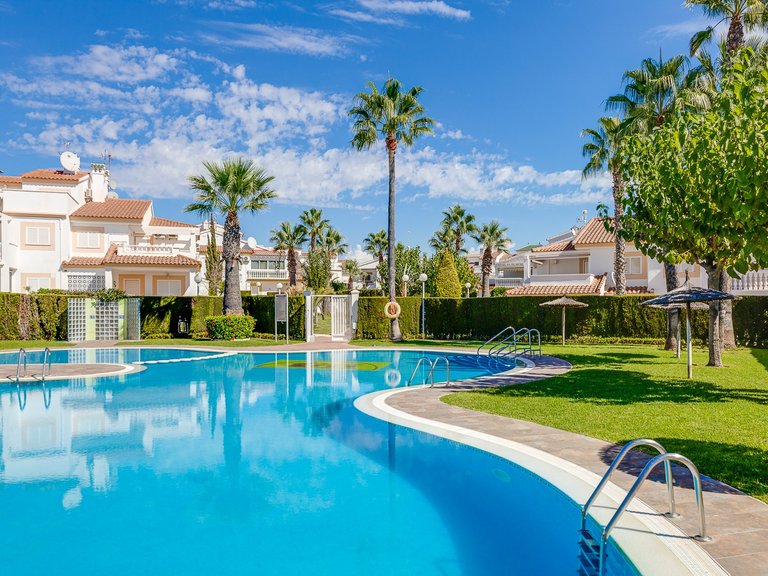Apartment for Sale in Orihuela Costa, Alicante 38