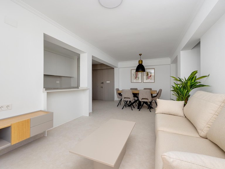 Apartment for Sale in Torrevieja, Alicante 4