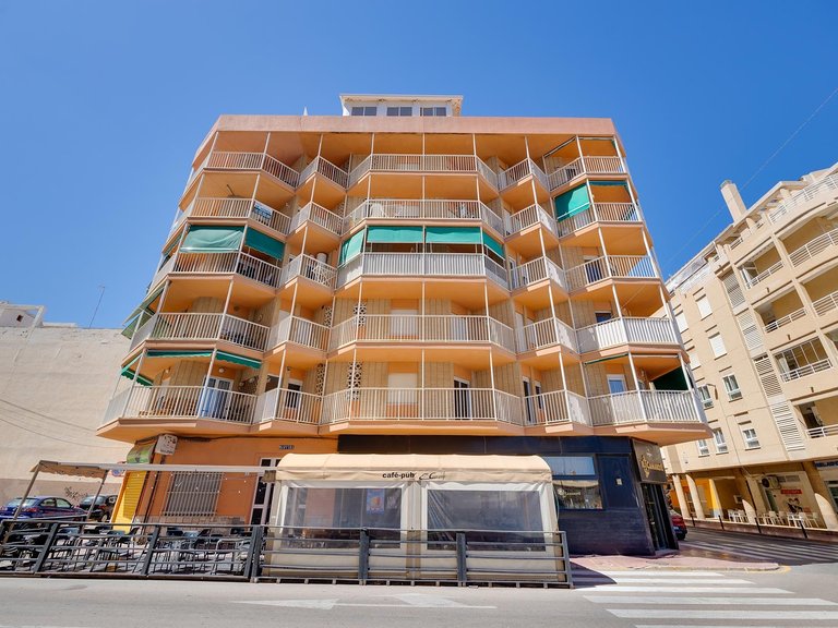 Apartment for Sale in Torrevieja, Alicante 2
