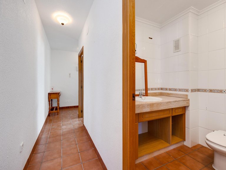 Apartment for Sale in Torrevieja, Alicante 10