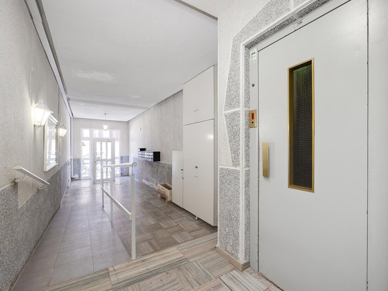 Apartment for Sale in Torrevieja, Alicante 32