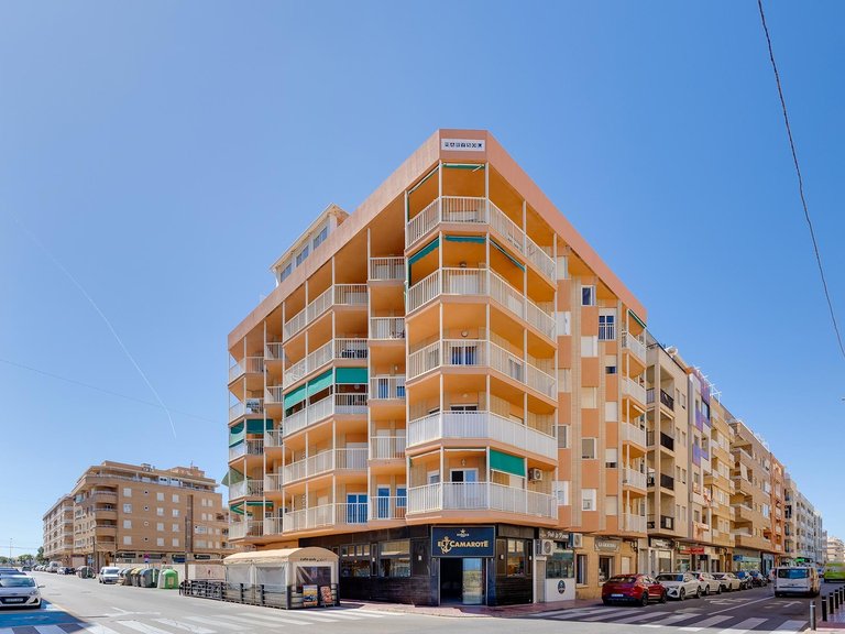 Apartment for Sale in Torrevieja, Alicante 3