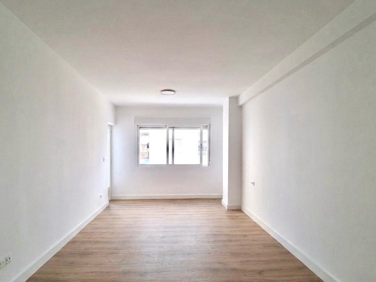 Apartment for Sale in Torrevieja, Alicante 12
