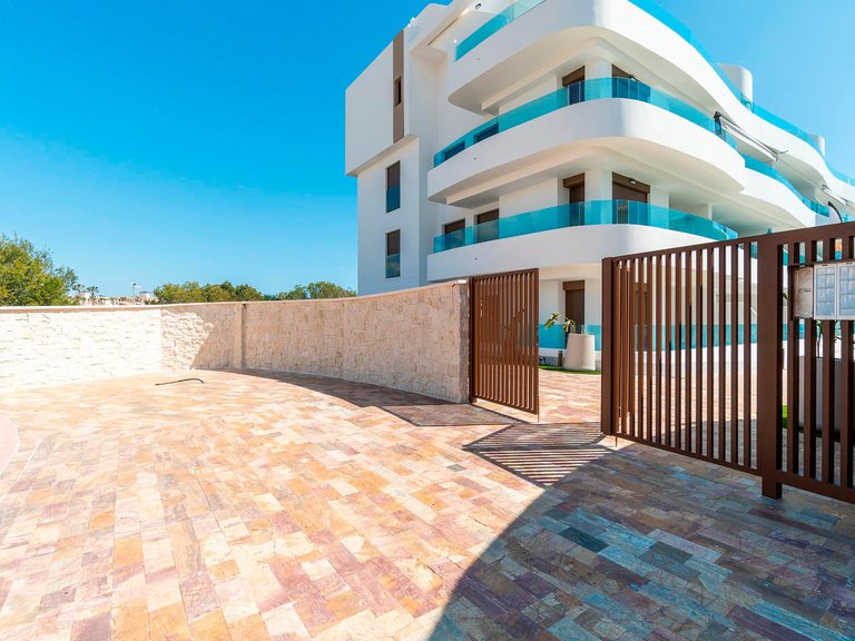 Apartment for Sale in Orihuela Costa, Alicante 4