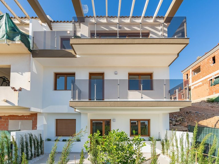 Villa for Sale in Alicante, Alicante 34