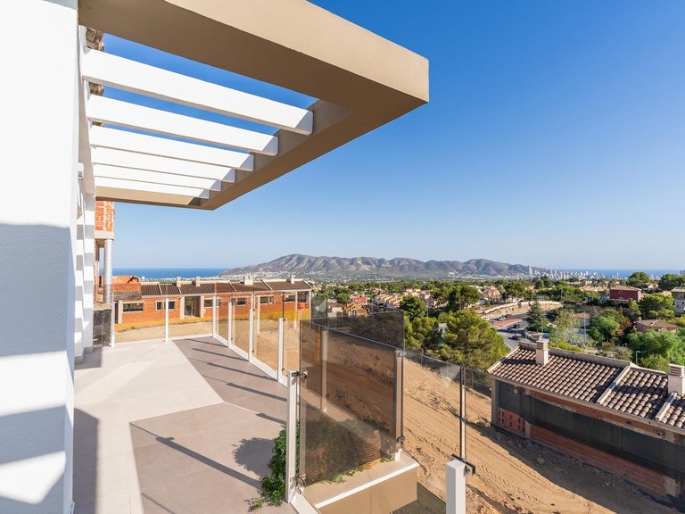 Villa for Sale in Alicante, Alicante 30