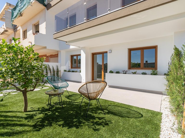 Villa for Sale in Alicante, Alicante 1