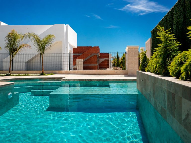 Villa for Sale in Los Montesinos, Alicante 4