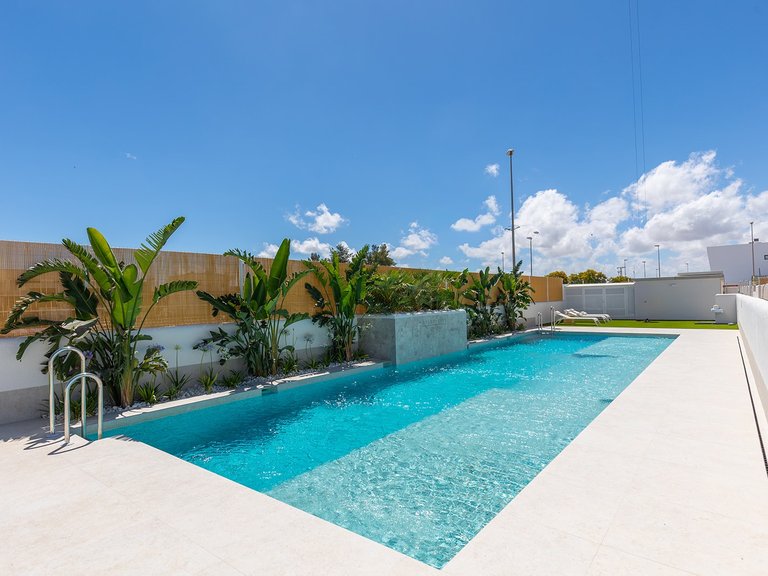 Villa for Sale in Dolores, Alicante 19